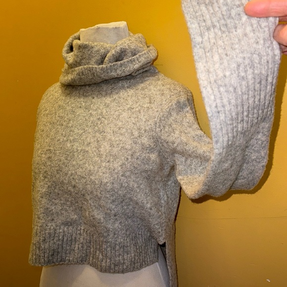 🤩🤩WOW ! BEAUTIFUL WOOL BLEND SWEATER FROM ALL SAINTS ! ❤️😍😍 - Picture 1 of 4